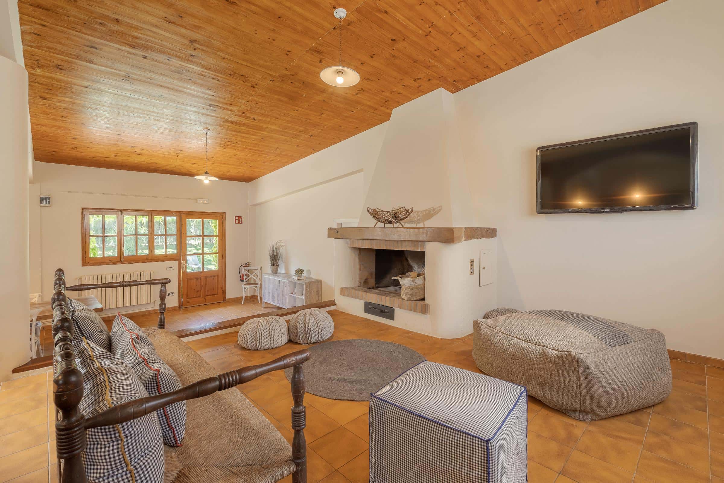 Cases rurals amb llar de foc