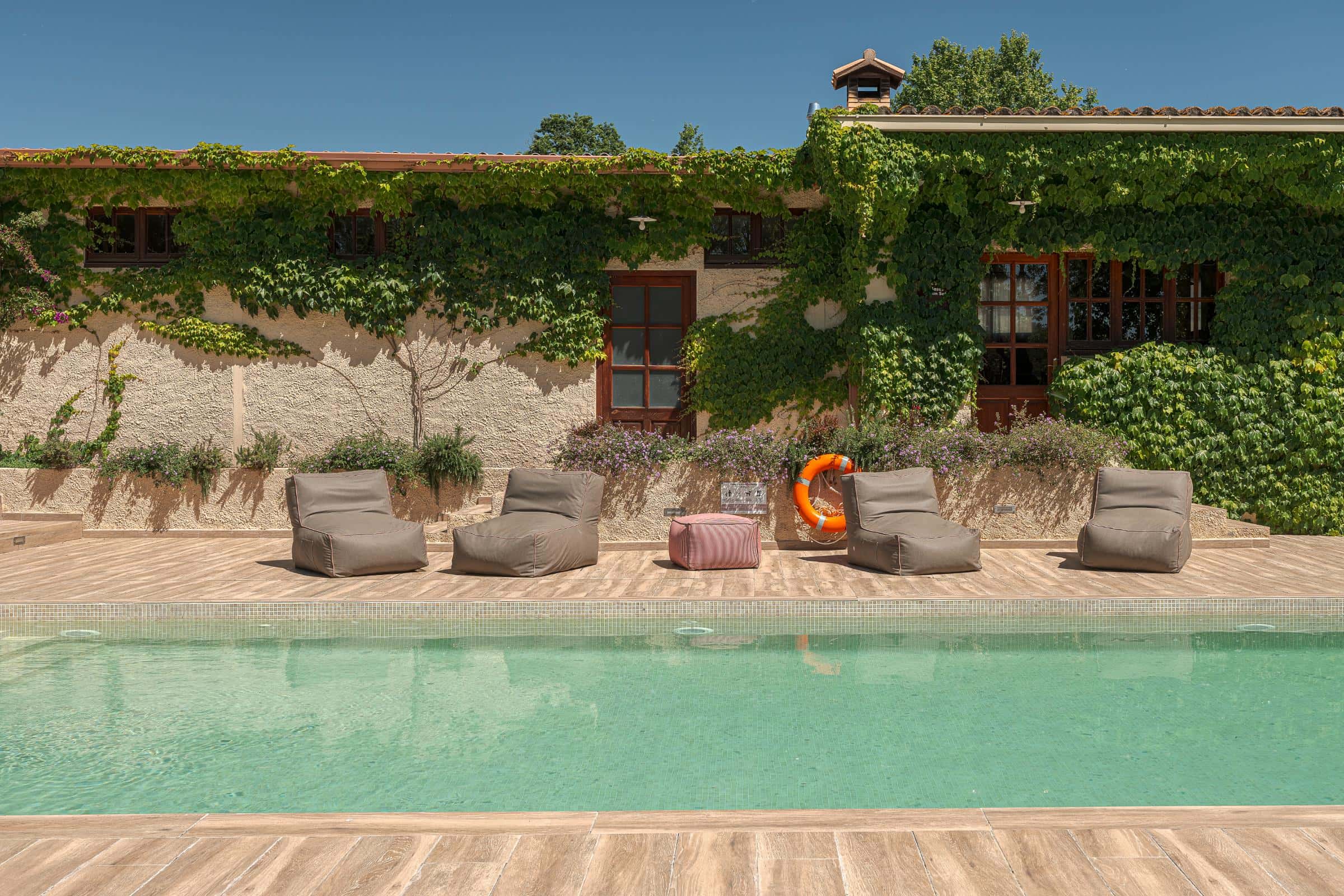 Apartaments rurals amb piscina